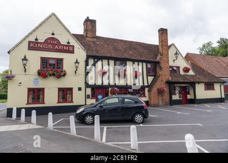 Le pub Kings Arms dans le centre du village de Harefield, Middlesex, Angleterre, Royaume-Uni Banque D'Images