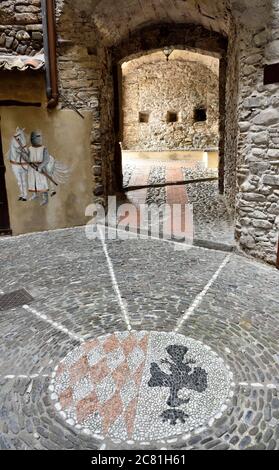 Village ligure de Dolceacqua, Imperia, Italie Banque D'Images