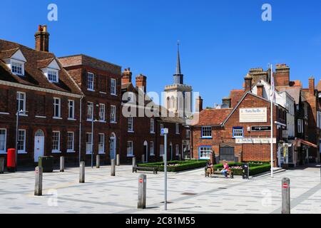 La place du centre-ville, ville de Baldock, Comté de Hertfordshire, Angleterre, Royaume-Uni Banque D'Images