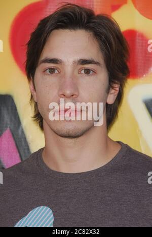 Justin long au prix Teen Choice 2007 - arrivées à l'amphithéâtre Gibson, Universal Studios Hollywood, Universal City, CA. L'événement a eu lieu le dimanche 26 août 2007. Photo par: SBM / PictureLux - référence du fichier # 34006-8403SBMPLX Banque D'Images