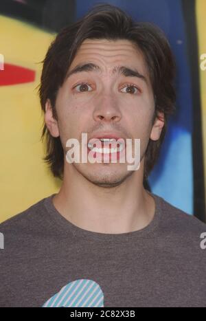 Justin long au prix Teen Choice 2007 - arrivées à l'amphithéâtre Gibson, Universal Studios Hollywood, Universal City, CA. L'événement a eu lieu le dimanche 26 août 2007. Photo par: SBM / PictureLux - référence du fichier # 34006-8404SBMPLX Banque D'Images