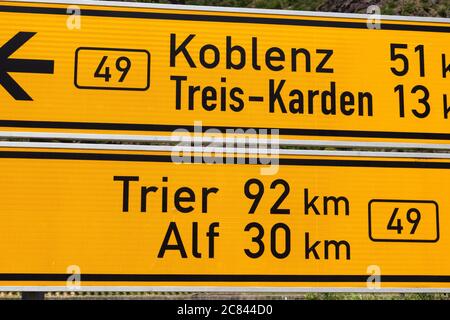 Panneau de signalisation près de Cochem Banque D'Images