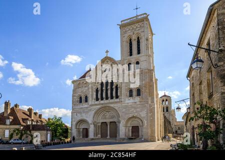 France, Yonne, Parc naturel régional du Morvan, Vezelay, labellisé les plus Beaux villages de France (les plus beaux villages de France), basilique Banque D'Images