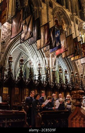 Dublin, Irlande - 31 décembre 2019 : répétition de chœur à l'intérieur de la cathédrale Saint-Patrick de Dublin, Irlande Banque D'Images