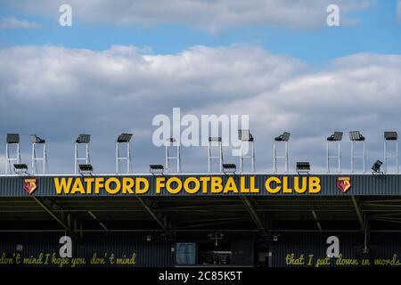 Vue générale en amont du match de la première Ligue entre Watford et Manchester City à Vicarage Road, Watford, Angleterre, le 21 juillet 2020. Les stades de football autour de l'enceinte restent vides en raison de la pandémie Covid-19, car les lois de distanciation sociale du gouvernement interdisent aux supporters de se trouver dans les lieux, ce qui entraîne le jeu de tous les matchs derrière des portes fermées jusqu'à nouvel ordre. Photo d'Andy Rowland. Banque D'Images