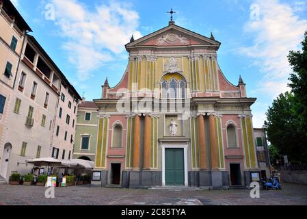 église de sant'antonio abate XVe siècle Dolceacqua Italie Banque D'Images