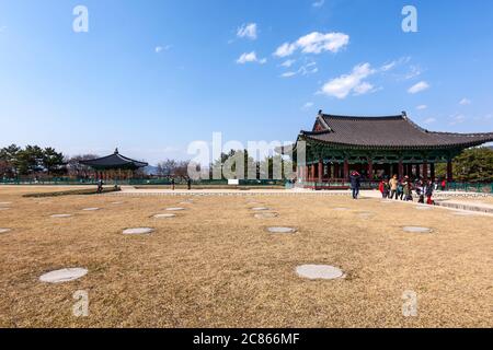 Donggung Palace et Wolji Pond, Gyeongju-si, Gyeongsangbuk-do, Corée du Sud Banque D'Images