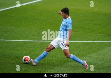 Watford, Royaume-Uni. 21 juillet 2020. Rodroof Man City lors du match de la première ligue entre Watford et Manchester City à Vicarage Road, Watford, Angleterre, le 21 juillet 2020. Les stades de football autour de l'enceinte restent vides en raison de la pandémie Covid-19, car les lois de distanciation sociale du gouvernement interdisent aux supporters de se trouver dans les lieux, ce qui entraîne le jeu de tous les matchs derrière des portes fermées jusqu'à nouvel ordre. Photo d'Andy Rowland. Crédit : images Prime Media/Alamy Live News Banque D'Images