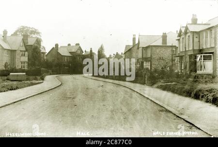 Hazelwood Road, Hale, Altrincham, Cheshire, Angleterre. Banque D'Images