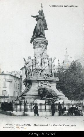 Avignon, France - Monument commémorant le centenaire de l'annexion d'Avignon et du Comtat Venaissin à la France. Le Comtat Venaissin faisait partie des États pontificaux (1274&#8210;1791) dans ce qui est maintenant la région Provence-Alpes-Côte d'Azur en France. Banque D'Images