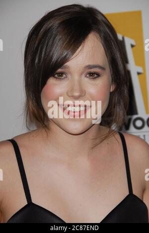 Ellen page au 11e Hollywood Awards du Hollywood film Festival, qui a eu lieu à l'hôtel Beverly Hilton de Beverly Hills, en Californie. L'événement a eu lieu le lundi 22 octobre 2007. Photo par: SBM / PictureLux- référence du fichier 34006-9594SBMPLX Banque D'Images
