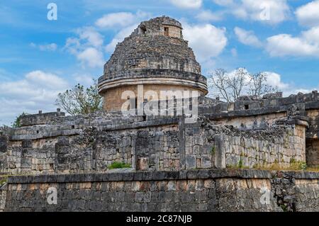 Tour d'observatoire astronomique maya d'El Caracol, Chichen Itza, péninsule du Yucatan, Mexique. Banque D'Images