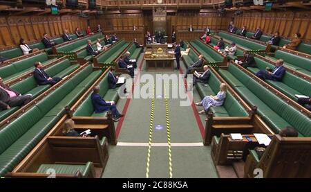 Le leader syndical Keir Starmer parle lors des questions du premier ministre à la Chambre des communes, à Londres. Banque D'Images