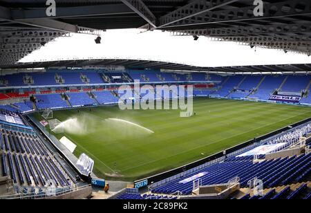 Vue générale du stade avant le match de championnat Sky Bet au stade Madejski, Reading. Banque D'Images