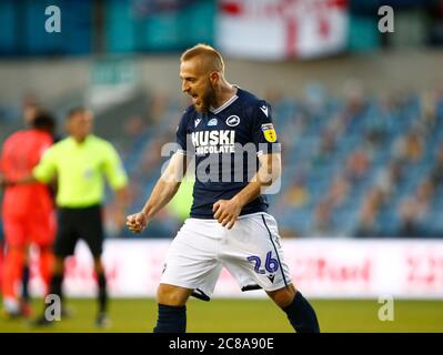 LONDRES, Royaume-Uni, JUILLET 22: Pendant le championnat EFL Sky Bet entre Millwall et de Huddersfield Town au Den Stadium, Londres le 22 juillet 2020 crédit: Action Foto Sport/Alay Live News Banque D'Images