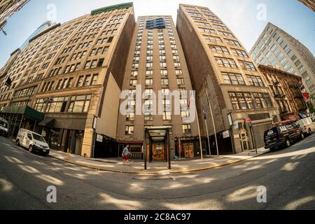 L'hôtel four points by Sheraton est fermé dans le quartier de Chelsea à New York le mardi 21 juillet 2020. L'État de New York devrait perdre plus de 200,000 emplois dans l'industrie hôtelière en raison de la pandémie de grippe Covid-19. (© Richard B. Levine) Banque D'Images