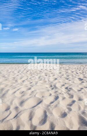 Plage de sable et golfe de Californie au Grand Sueno Resort à BCS, Mexique. Banque D'Images