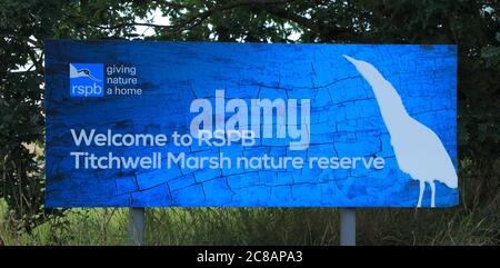 Marais de Titchwell, RSPB, panneau de bienvenue, réserve naturelle, réserves, Norfolk, Angleterre, Royaume-Uni Banque D'Images