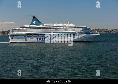Golfe de Finlande, 20 juillet 2020. Ferry de Tallink ligne Silja à Foinsky Bay, mer Baltique. Photo de haute qualité Banque D'Images