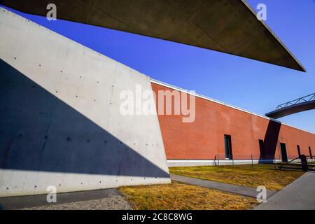 Vitra Design Museum, le poste d'incendie par l'architecte Zaha Hadid. Weil am Rhein, Allemagne. Banque D'Images