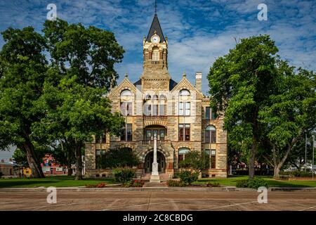 Élévation est du palais de justice historique du comté de Fayette à LaGrange, Texas. Banque D'Images