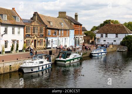 Le quai, St Ives, Cambridgeshire, Angleterre Banque D'Images