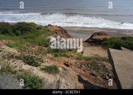 Images de l'érosion côtière et des colonies le long de la côte de l'East Riding of Yorkshire, d'Aldbaggh vers le sud jusqu'à la pointe de la tête de sursaut. Banque D'Images