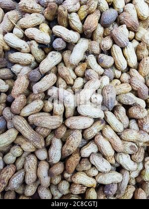 Prise de vue plein format de cacahuètes dans Bunch Banque D'Images