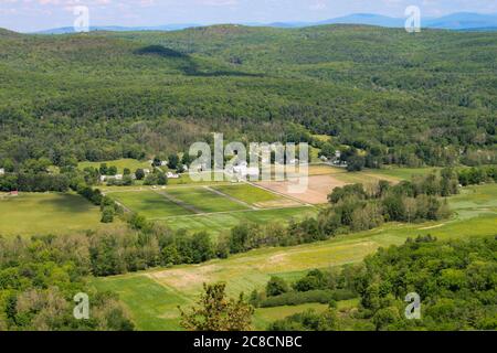 Hudson Valley Shawngunk Mountains vue panoramique sur la route 52 Banque D'Images