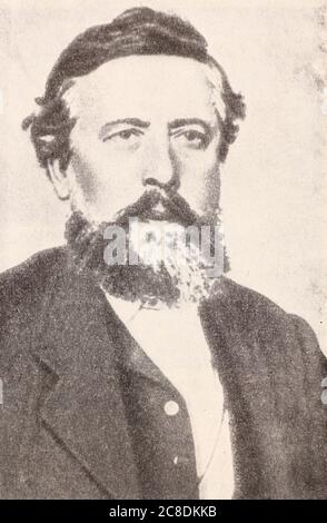 Wilhelm Martin Philipp Christian Ludwig Liebknecht (29 mars 1826 – 7 août 1900) est un socialiste allemand et l'un des principaux fondateurs du Parti social-démocrate d'Allemagne (SPD). Sa carrière politique était un projet pionnier combinant la théorie révolutionnaire marxiste avec une activité politique juridique pratique. Sous sa direction, le SPD est passé d'une minuscule secte pour devenir le plus grand parti politique d'Allemagne. Il était le père de Karl Liebknecht et Theodor Liebknecht. Banque D'Images