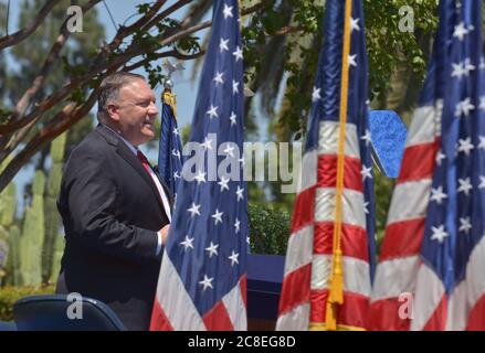 Yorba Linda, États-Unis. 23 juillet 2020. Le secrétaire d'État américain Mike Pompeo prononce un discours politique majeur sur les relations sino-américaines à la bibliothèque présidentielle Richard Nixon à Yorba Linda, en Californie, le jeudi 23 juillet 2020. Pompeo a déclaré que l'engagement des États-Unis avec la Chine était un échec lamentable, cinquante ans après le voyage historique de Nixon en Chine en 1972. Photo de Jim Ruymen/UPI crédit: UPI/Alay Live News Banque D'Images