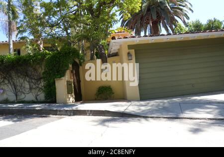 Los Angeles, Californie, États-Unis 23 juillet 2020 UNE vue générale de l'atmosphère de l'ancienne maison et dernière résidence de Marie Wilson où elle est décédée (23 novembre 1972) le 23 juillet 2020 à 7050 la Presa Drive à Los Angeles, Californie, États-Unis. Photo par Barry King/Alay stock photo Banque D'Images