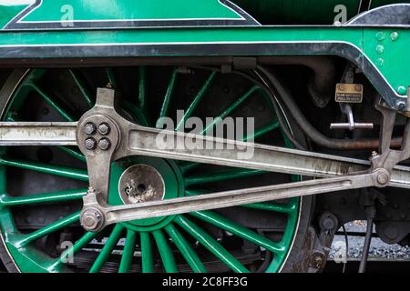 Volant de 925 écoles de la région du Sud classe «Cheltenham», à la gare d'Alresford sur le chemin de fer à vapeur Mid-Hants (la ligne de Watercress), Hampshire, Banque D'Images