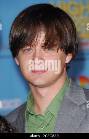 Jason Earles à l'école secondaire musical 2: Extended Edition DVD Release Premiere tenue au théâtre El Capitan à Hollywood, CA. L'événement a eu lieu le lundi 19 novembre 2007. Photo par: SBM / PictureLux - référence du fichier # 34006-11915SBMPLX Banque D'Images