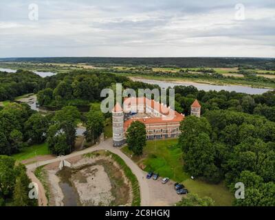 Château historique de Panemune à Vytenai, district de Jurbarkas, Lituanie, près de la rivière Nemunas Banque D'Images