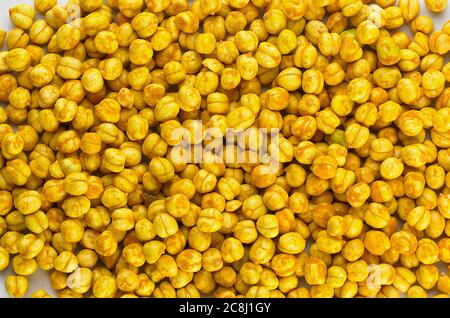 Chana ou gramme croquant riche et traditionnel (annagiri, Folva) - grammes Bengale / pois chiches, connu sous le nom de chatpata futana ou Phutana aromatisé avec épicé Banque D'Images