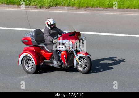 2020 Red Harley Davidson FreeWheeler 114 motard ; 3 roues, 3 roues, tricycle, tricycle,moto à 3 roues, motos trikes, moto softtail à trois roues.Moto Design, Bike Design, Custom Trikes, Custom Bike Riders Motoring à Chorley, Royaume-Uni Banque D'Images