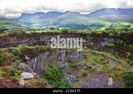 La carrière de Cilgwyn dans la vallée de Nantlle, Snowdonia, est l'une des plus anciennes carrières d'ardoise de Grande-Bretagne datant du XIIe siècle. Banque D'Images