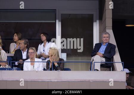 FLUSHING NY- 04 SEPTEMBRE : Regis Philbin, jour 11 de l'US Open 2014 à l'USTA Billie Jean King National Tennis Center, le 4 septembre 2014 dans le quartier de rinçage de la Queens Borough de New York City People : Regis Philbin Banque D'Images