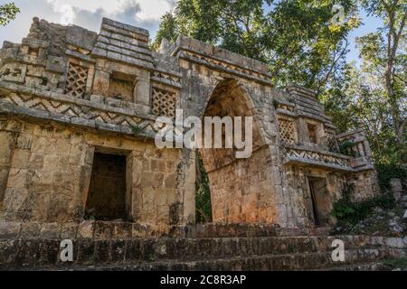 Les ruines de la ville maya de Labna font partie du Centre du patrimoine mondial de l'UNESCO de la ville préhispanique d'Uxmal, à Yucatan, au Mexique. Banque D'Images