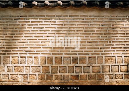 Mur de pierre traditionnel coréen au sanctuaire Jongmyo à Séoul, en Corée Banque D'Images