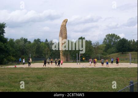 Freizeit-Sportplatz am Kiesteich im Falkenhagener Feld / Spektenfeld à Berlin-Spandau Banque D'Images