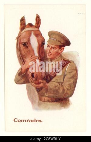 Exemple de carte postale illustrée de l'époque de la première Guerre mondiale illustrant le sentiment envers les chevaux de guerre - un soldat de cavalerie avec son cheval, inscrit des « camarades », le cavalryman porte un bandolier ou une ceinture de balle. ROYAUME-UNI 1914-1918 Banque D'Images