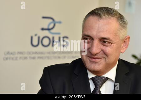 Brno, République tchèque. 25 janvier 2018. ***PHOTO DU FICHIER*** Petr Rafaj, directeur de l'Office tchèque des lois antitrust (UOHS), est vu le 25 janvier 2018, à Brno, République tchèque, lors de la signature d'un mémorandum de coopération avec l'Office slovaque des marchés publics. Crédit: Vaclav Salek/CTK photo/Alay Live News Banque D'Images