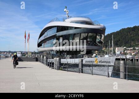 Bregenz, / Autriche - août 09 2019 : navire à passagers Sonnenkoenigin situé à Bregenz, sur le lac de Constance Banque D'Images