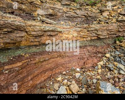 Escalade sur la Rotswand et Masare via ferrata dans le roseraie des Dolomites, Tyrol du Sud, Italie Banque D'Images