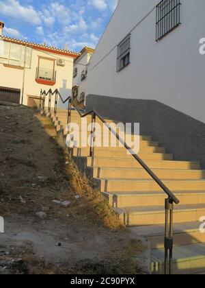 Balustrades ornées et marches abruptes à Alora Andalousie Banque D'Images