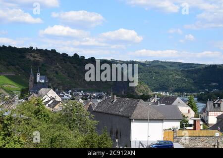 Vue sur le village Hatzenport Banque D'Images