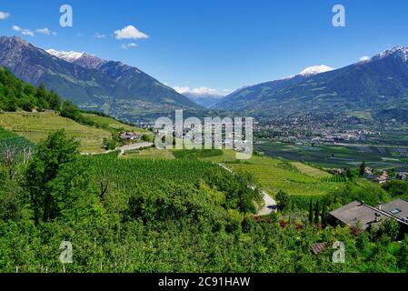 Merano et vallée d'en haut, montagnes Banque D'Images