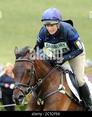 Zara Tindall MBE Equestrian Olympian en compétition à Evesting Evanting Champion du monde 2006 fille d'Anne, princesse Royal et capitaine Mark Phillips Banque D'Images